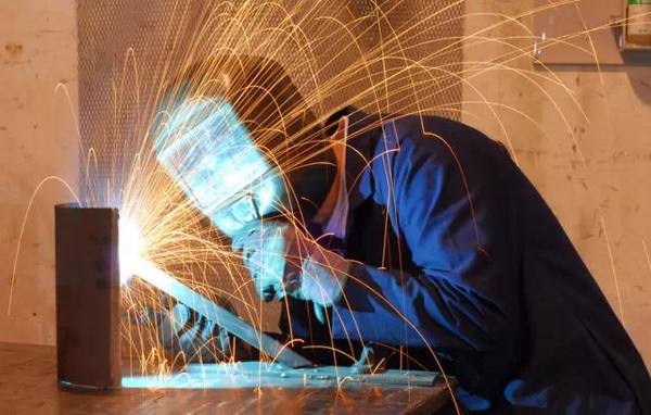 鋼結(jié)構(gòu)的加工制作流程，寫得這么詳細(xì)，也是沒誰了